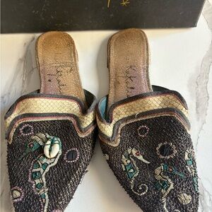 Preloved Meher Kakalia Handmade Mules